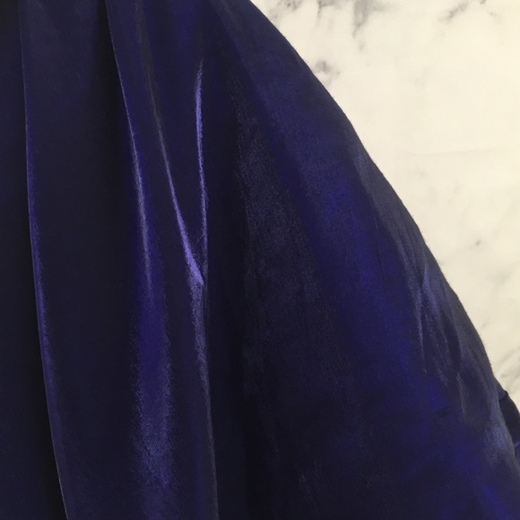 ✨SOLD✨Alex Evenings Holiday Iridescent Gown - Picture 6 of 7